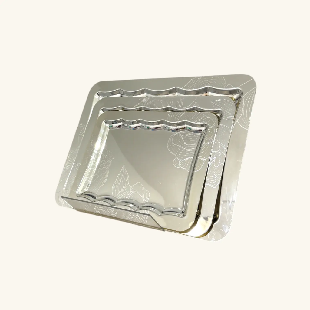 ‏طقم صواني فضية